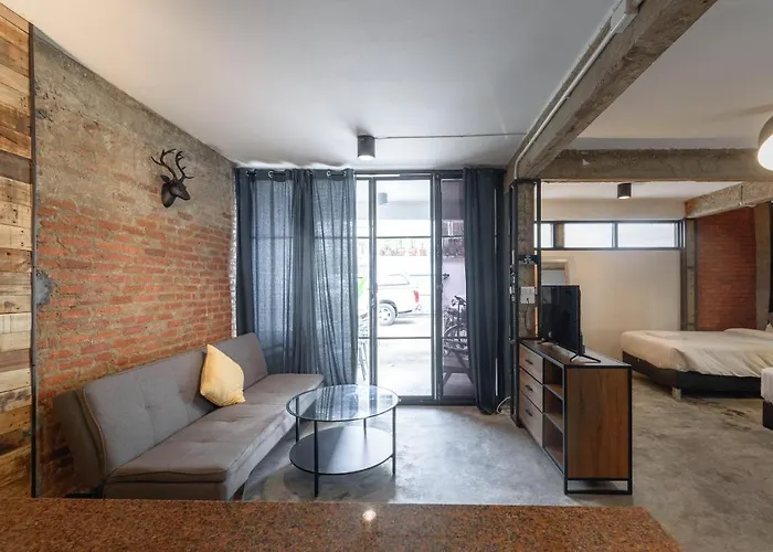 Pensión Siam Square House 3*