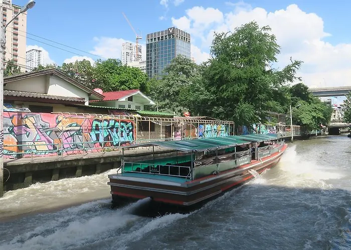 Siam Square House Pensión