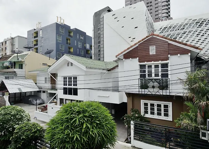 Pensión Siam Square House 3*